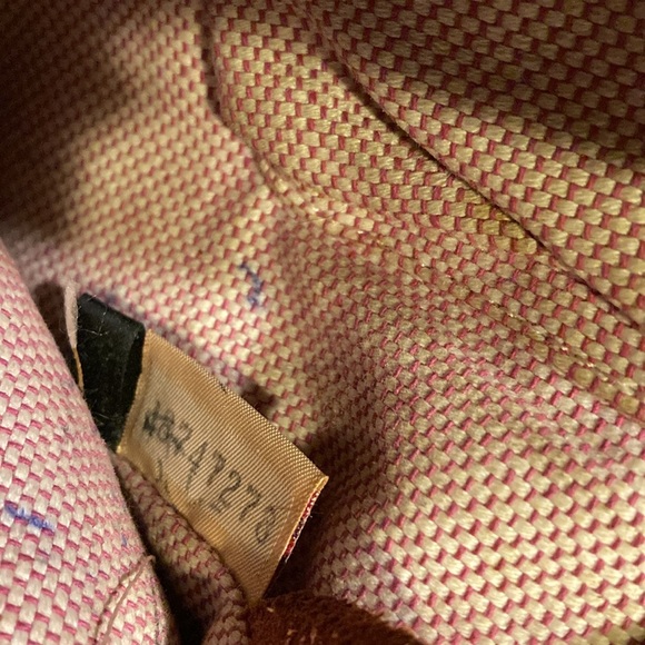 Dooney & Bourke red bag - Picture 7 of 8